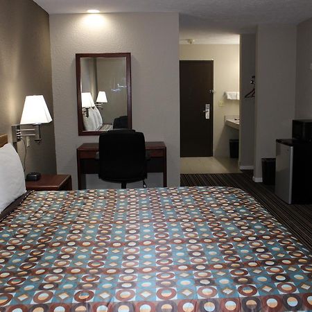 Desoto Inn & Suites Missouri Valley Екстер'єр фото