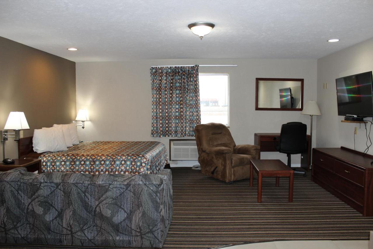 Desoto Inn & Suites Missouri Valley Екстер'єр фото