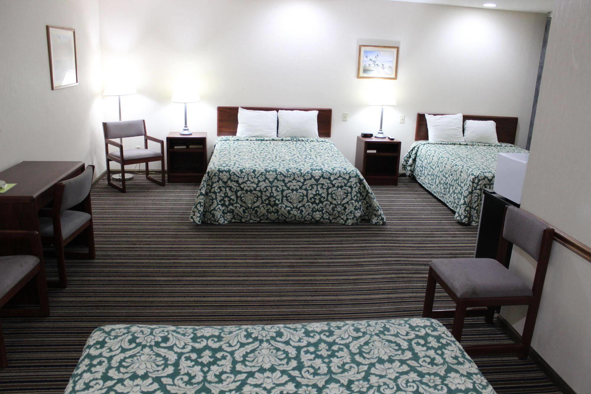 Desoto Inn & Suites Missouri Valley Екстер'єр фото